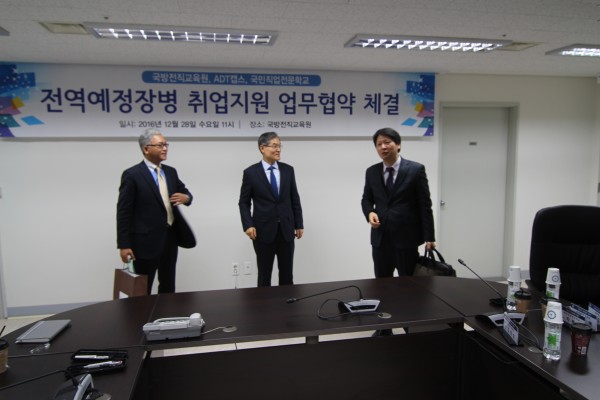 5db9f66c2ba6012d6c1a6b2d8fab7e18_1482916