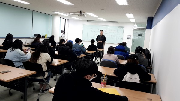 409b8513c297f0b2eb85b3bddc9aa885_1585815